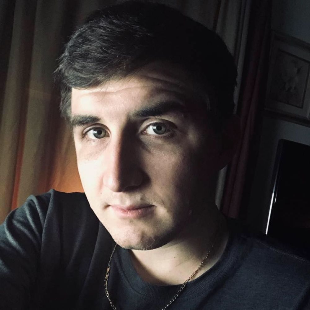 Meet your Posher, Kyle